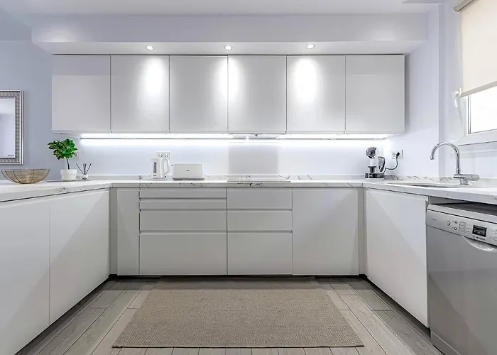 Apartment 2-bed Amazing Ocean View