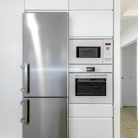 Apartment 2-bed Amazing Ocean View