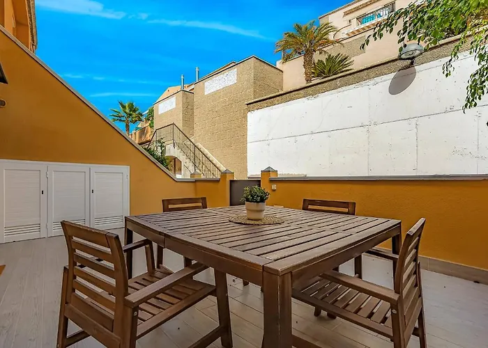 Daire 2-bed Amazing Ocean View