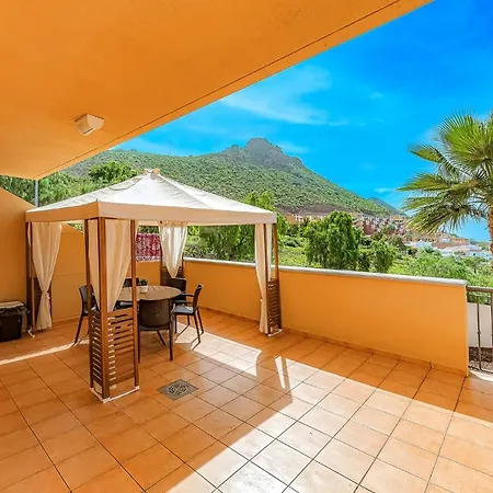 2-bed Amazing Ocean View