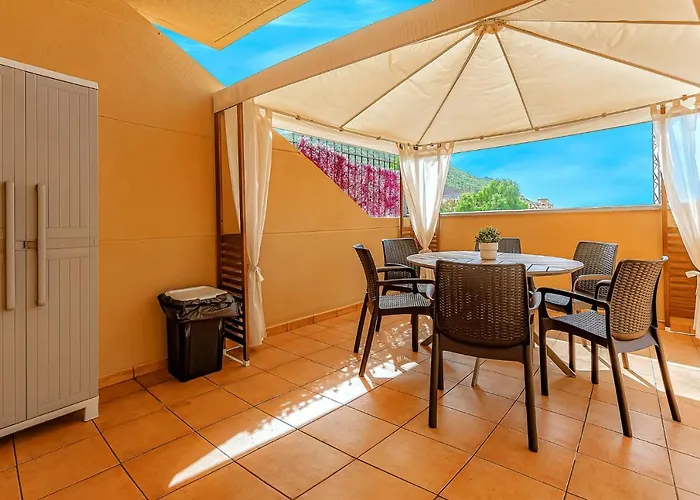 2-bed Amazing Ocean View *